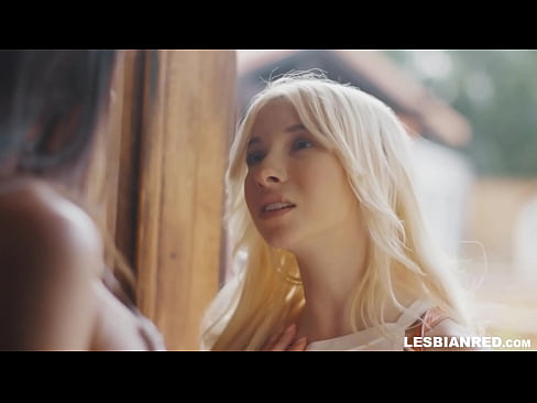 ❤️ Fata vine acasă câteva luni mai târziu și ajunge să mănânce păsărica mamei vitrege ❤️❌  at ro.pornburst.ru ❤